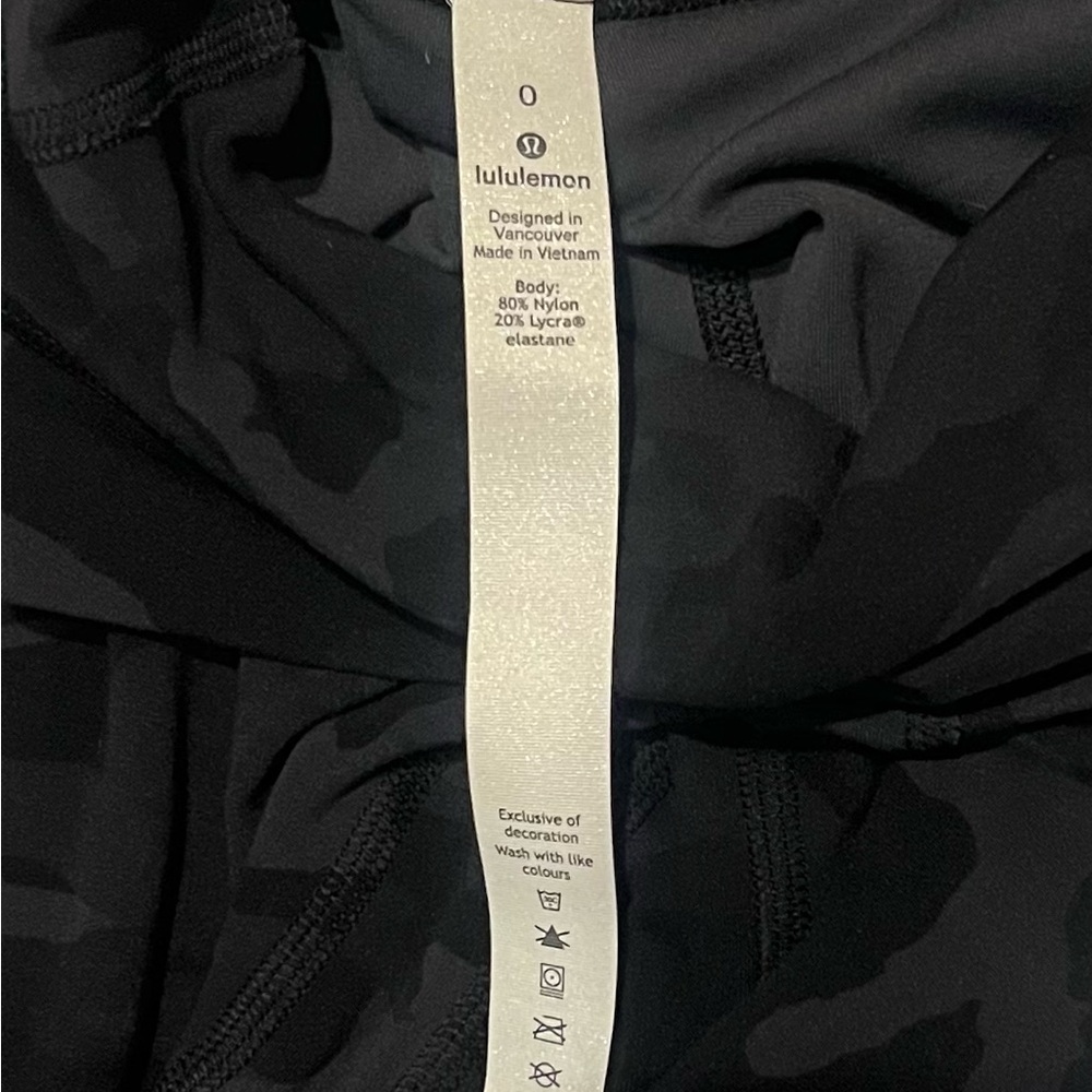 LULULEMON Align HR Crop 21" Camo Leggings Yogo Collection Activewear Size 0 NWT - Picture 10 of 12